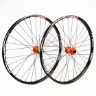 Stan's No Tubes ZTR Flow MK3 26" / Hope Pro 4 wheelset approx 1720g on the lightest spokes